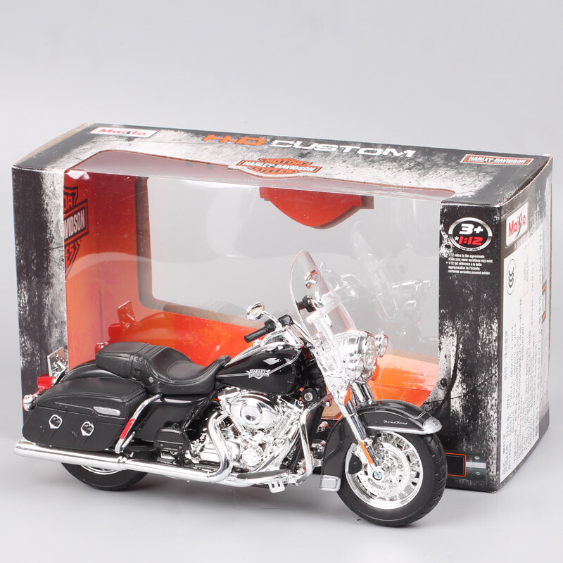 1/12 Maisto HD 2013 Harley FLHR Road King Classic Motorcycle