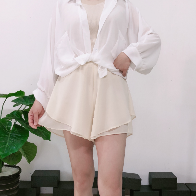 women-thin-chiffon-shorts-elastic-waist-wide-leg-loose-casual-soft-shorts-summer