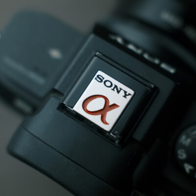 New Metal Camera Hot Shoe Cover For Sony A7M4/a7r3/a7c2/a6700/a7r5/a7m3/m2/a6400