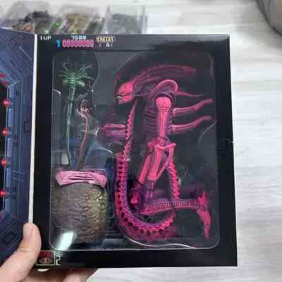 NECA Aliens Xenomorph Warrior Arcade Game Apprearance 7'' Queen Face Alien Action