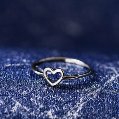 Hollowout Heart Gold Silver Slim Ring Party Jewelry Women Girls Gift Size 6-10