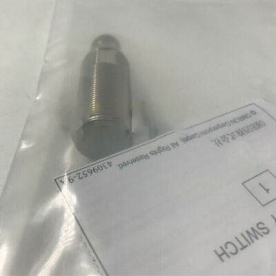 New Omron E2E-X5E1-M1 Proximity Switch One E2EX5E1M1