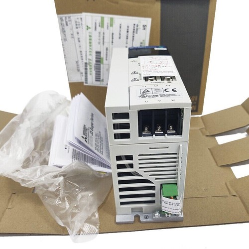 1PC New MITSUBISHI AC Servo Drive MR-J2S-20B-S041U703 In Box