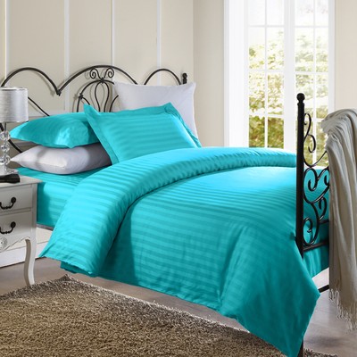 1800 Series Damask Stripe Duvet Cover 3PC Set With Pillow Shams  1800 Series Damask Stripe Duvet Cover 3PC Set With Pillow Shams