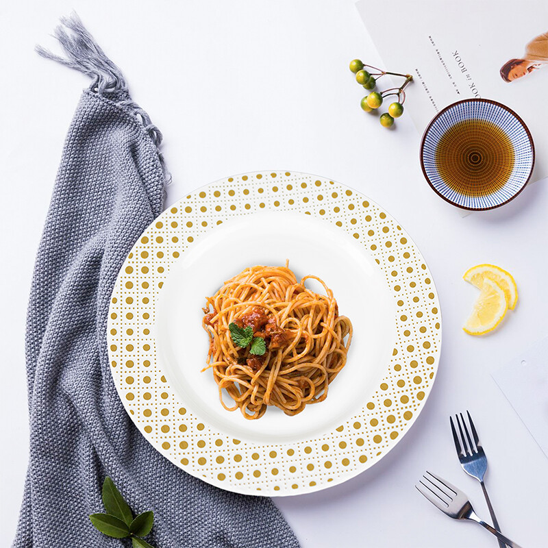 Disposable Plastic Plates Heavy Duty Dinner Plates with Gold/Silver Rim BPA Free