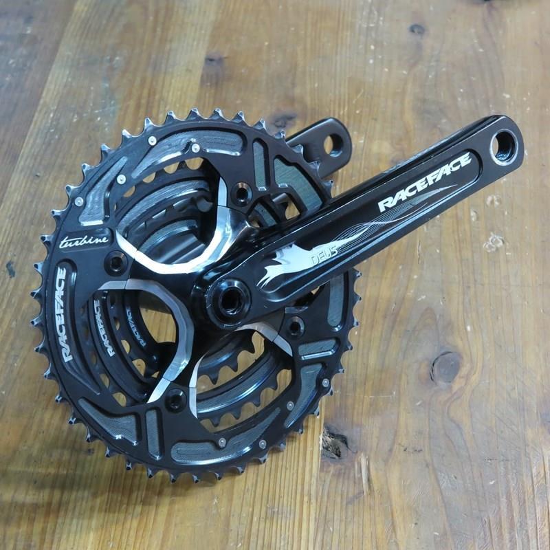 race face DEUS XC 175mm 42/32/22T MTB crankset Used