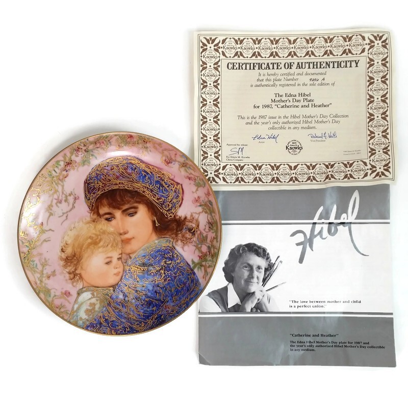 1987-knowles-mothers-day-plate-edna-hibel-catherine-and-heather-18k-gold-trim