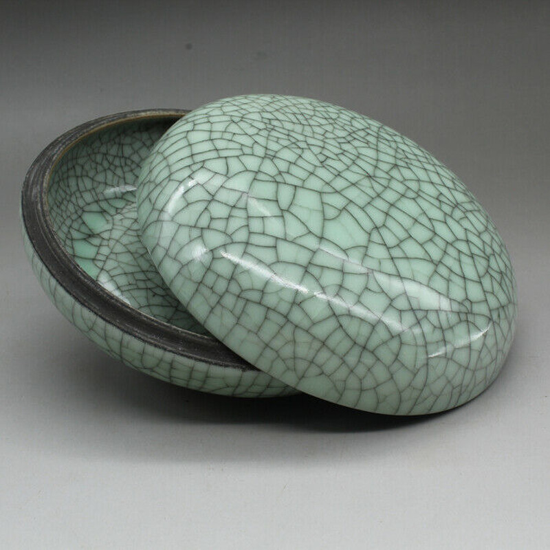 China Song Dynasty Jingdezhen Ge Kiln Porcelain Ink Box