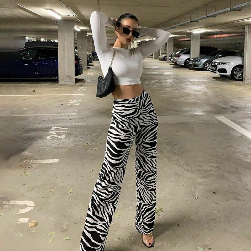 【BEEDEN】FACE PRINT WIDE STRAIGHT PANTS FACE PRINT WIDE STRAIGHT PANTS – BEEDEN