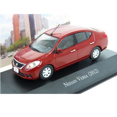 Nissan Versa 2012 Voitures mémorables Mexique 1:43 Ixo Altaya Diecast