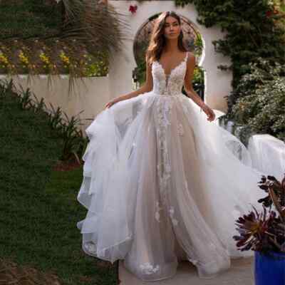 Long Boho A-Line Backless Wedding Dress 3D Flowers Spaghetti Straps Bride Dresse