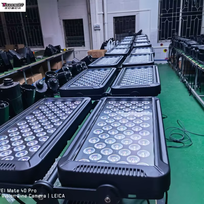 2 pieces Ultra Bright IP65-Rated 4-in-1 RGBW led Wash Fixture Outdoor Floodlight
