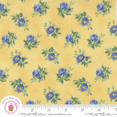 Moda SUMMER BREEZE 33684 12 Yellow Blue Floral  Quilt Fabric SHABBY CHIC