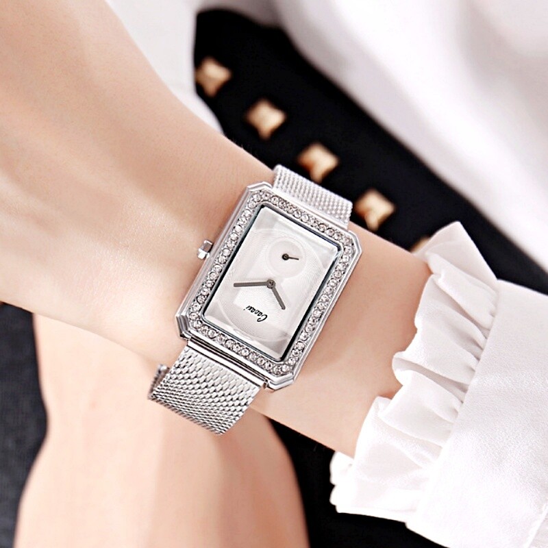 Stylish Women`s Rectangle Face Diamond Stainless Steel Mesh Band Quartz