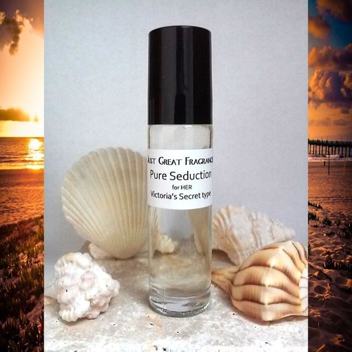 Victoria's Secret Pure Seduction Candied Body Mist (8.4 fl