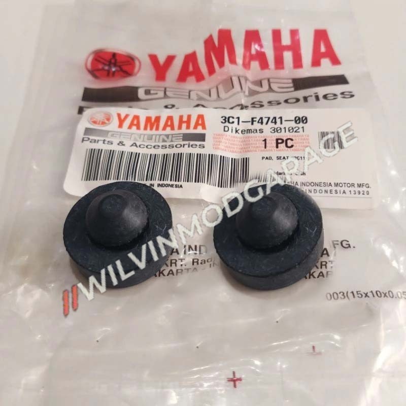 2 PCS Genuine Yamaha YZF R3/MT 03 2015-2025 Rear Seat Damper Pad 3C1-F4741-00