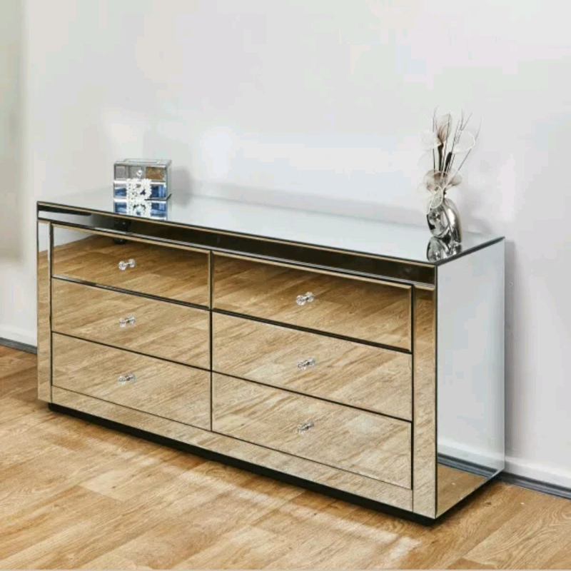 Extra Large 6 Draw Glass Mirrored Chest Of Drawers In Swansea