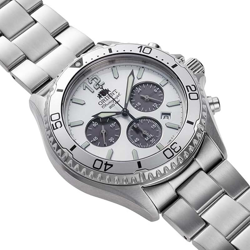 Pre-owned Orient Mako Rn-tx0205s Wwf Japan Collaboration Panda Analog Solar Men Watch