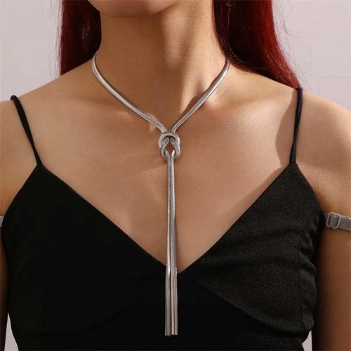 Vintage Goldfarbene Schlangenkette Knoten Quasten Halskette Für Damen Punk