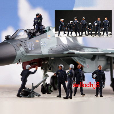1/72 Russian Air Force Pilot Ground Service Group 7 Soldiers Figures Scene Model