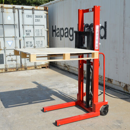 Manual Stacker Hand Pump Lift Truck 2204 lbs Capacity for Single Sided Pallet