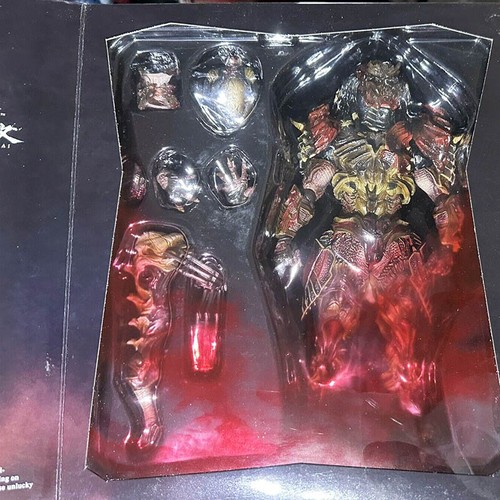 Official Play Arts Kai Variant Predator Japan Version 10