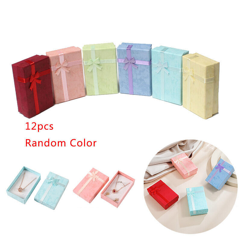Es With Lids And Ribbon Bows For Display Rings