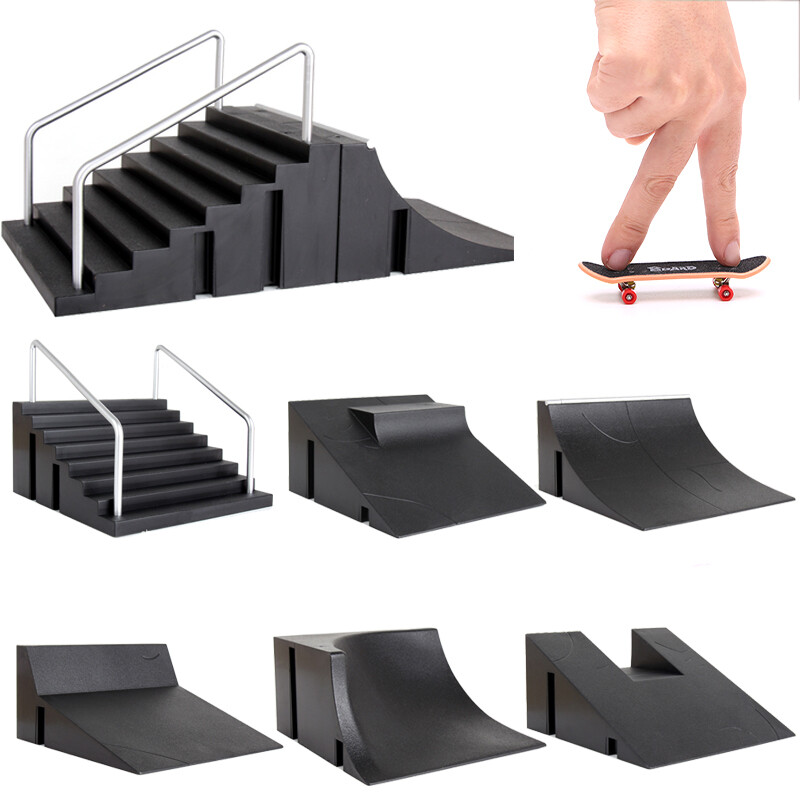 S Toy Set Mini Training Skating Board With Ramp Track-