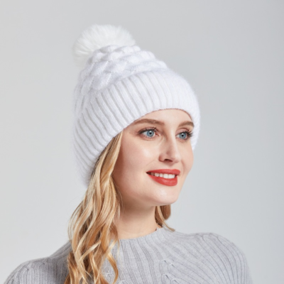 Ladies ski on sale bobble hat