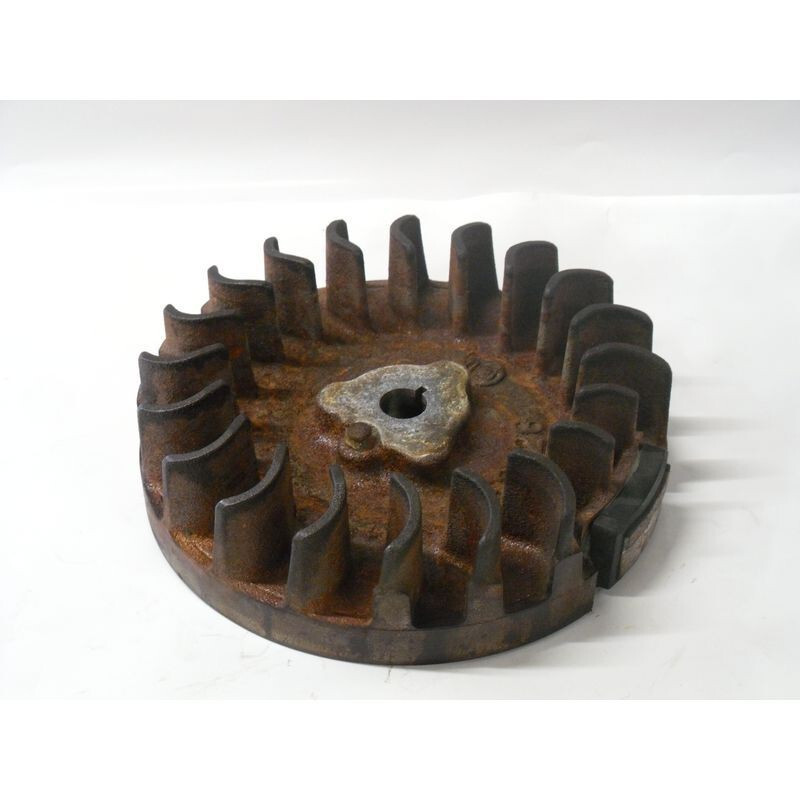 Volant Magnetique Moteur Robin Eh 18v (2) - Moteur Robin Eh 18v (2)