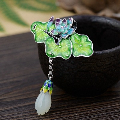 I05 Cloisonne Anhänger Brosche grüne Blätter Blüte aus weißer Jade Silber 925