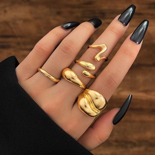 Europe America Gold Metal Smooth Opening Rings Set Women 2026 Trendy Jewelry