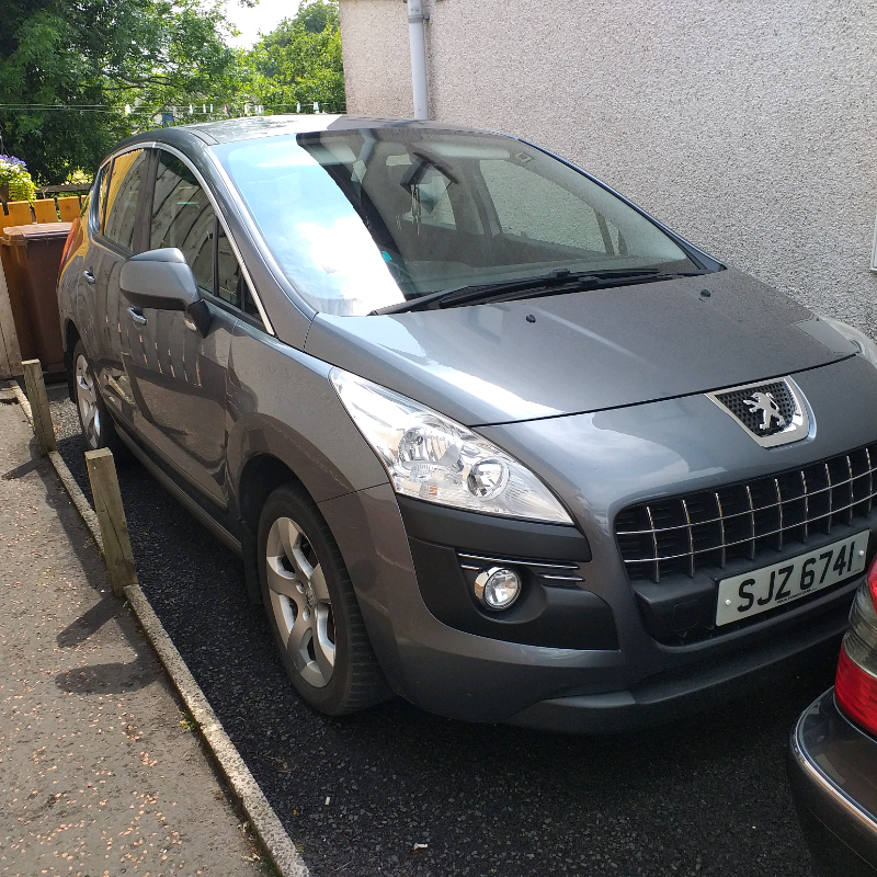 Peugeot 3008 2011