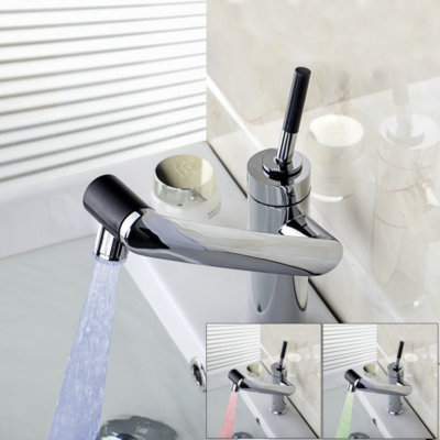LED Bathroom Swivel Spray Basin Sink Faucet Deck Mounted Mixer Tap Chrome i2