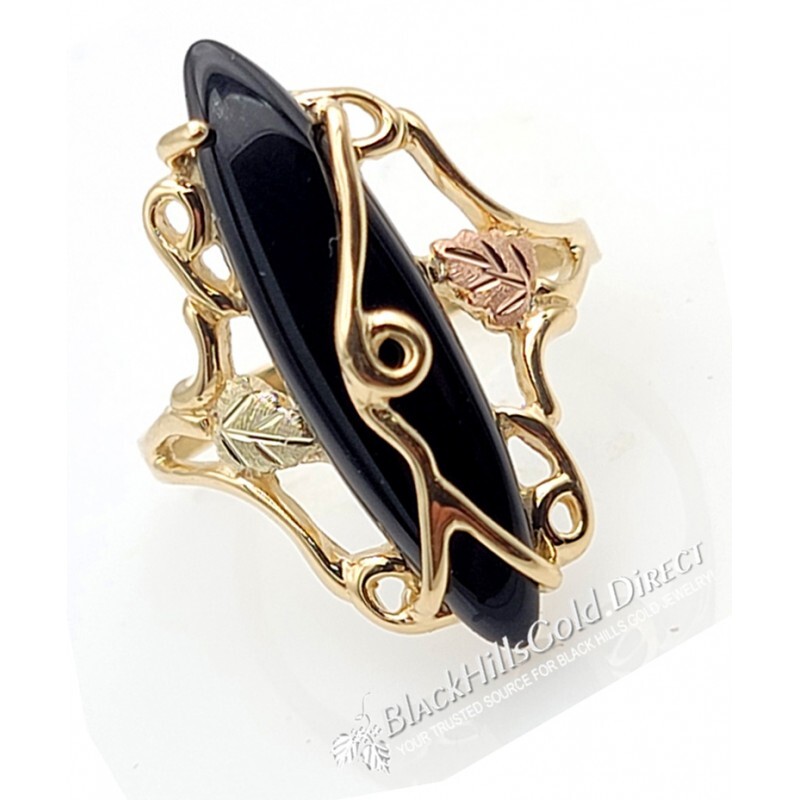 Pre-owned Black Hills Gold Attractive 10k  Ladies Ring W Onyx Size 7 - 12