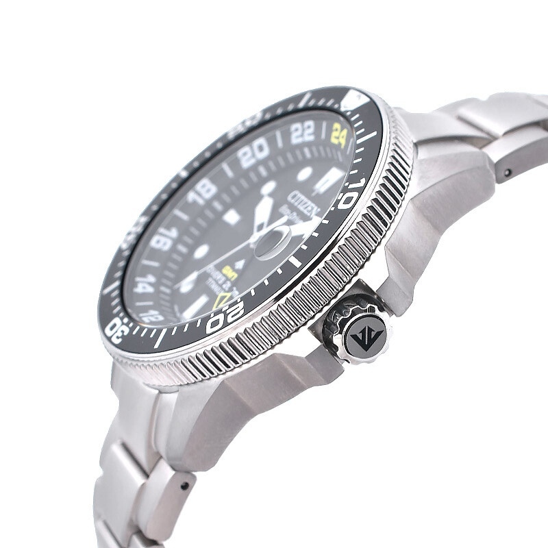 Pre-owned Citizen Promaster Bj7110-89e Eco-drive Marine Series Gmt Diver Titanium Watch