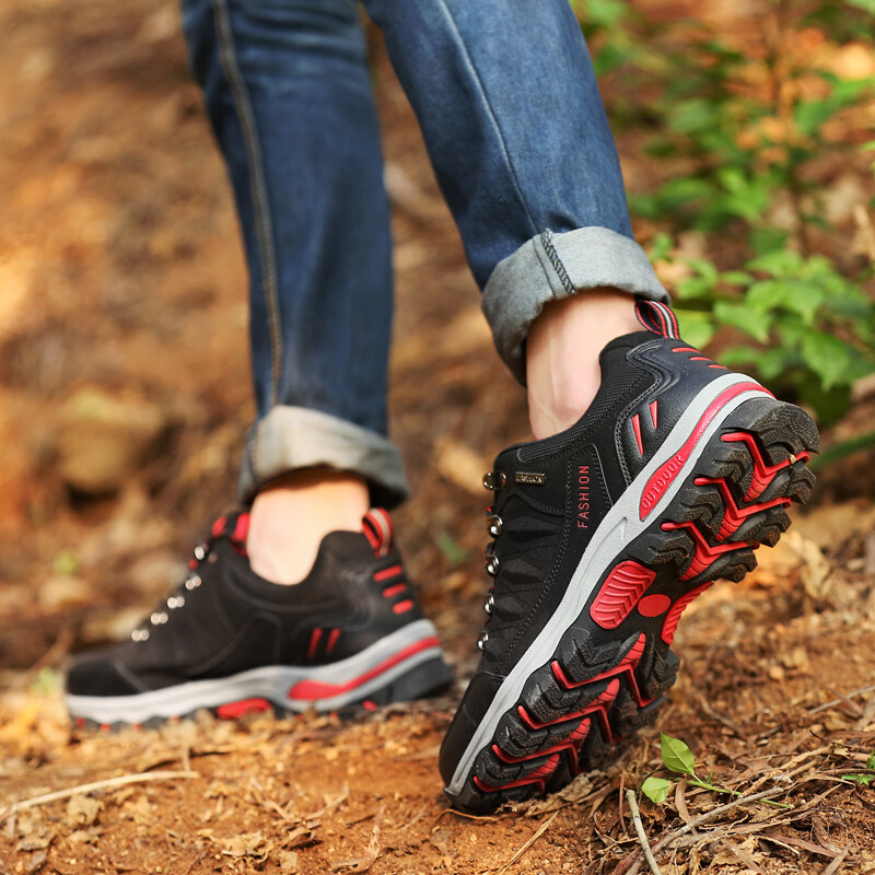 mens waterproof walking boots size 9
