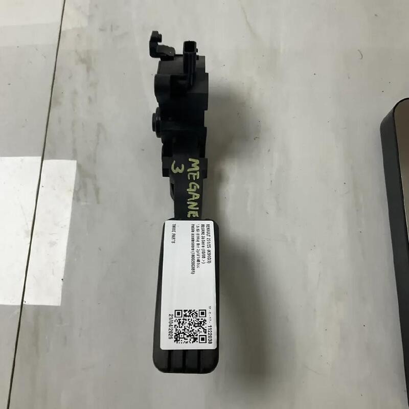 180020038R PEDALE ACCELERATORE RENAULT MEGANE 3A SERIE (10/08>) 1.5 DCI (81KW)