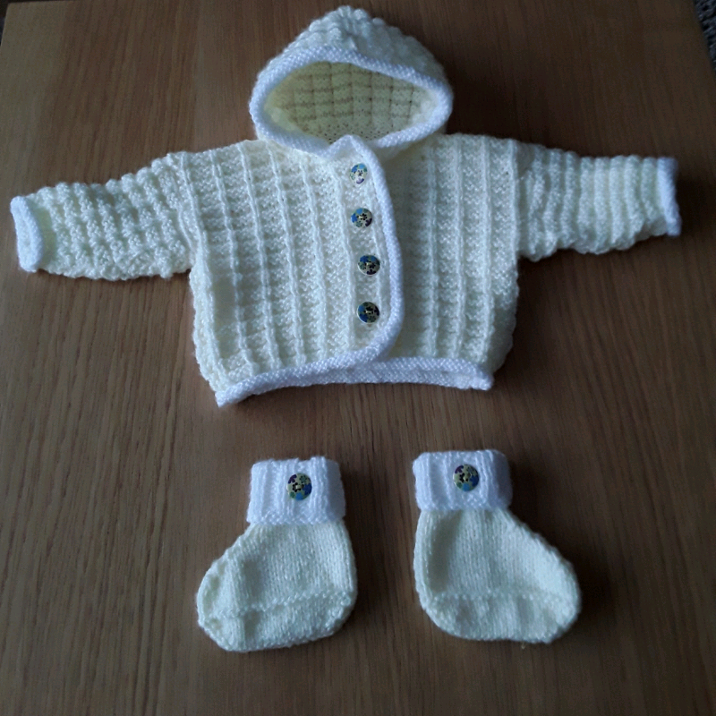 Hand knitted baby clothes in Stirling Gumtree