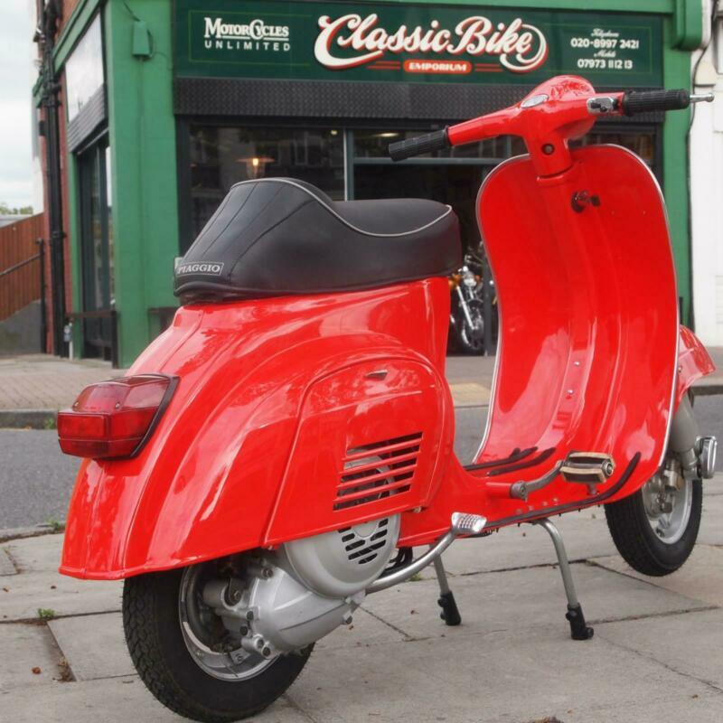 1969 Piaggio Vespa 50 Pedal V5A1T Classic Vintage Very Rare Collectors