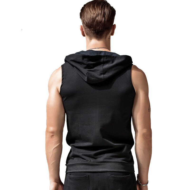 トップス ATTACHMENT Sleeveless Hoodie riri-zip ATTACHMENT Sleeveless Hoodie riri-zip