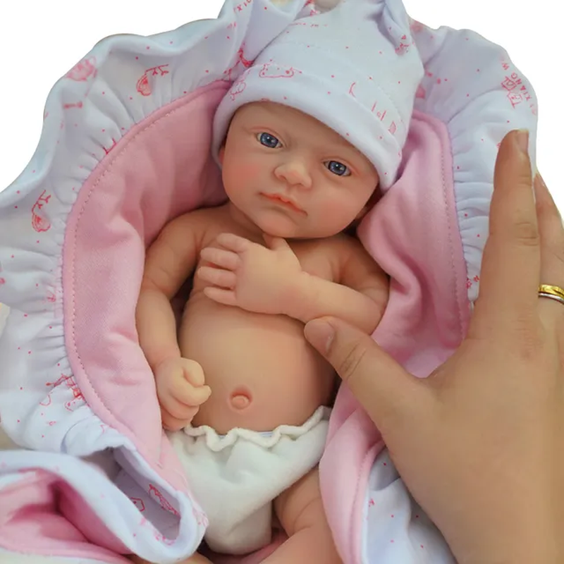 - Lifelike Reborn For Children, Ant