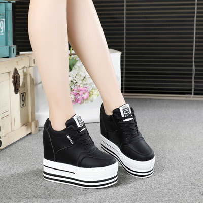 Sneakers with store heels inside