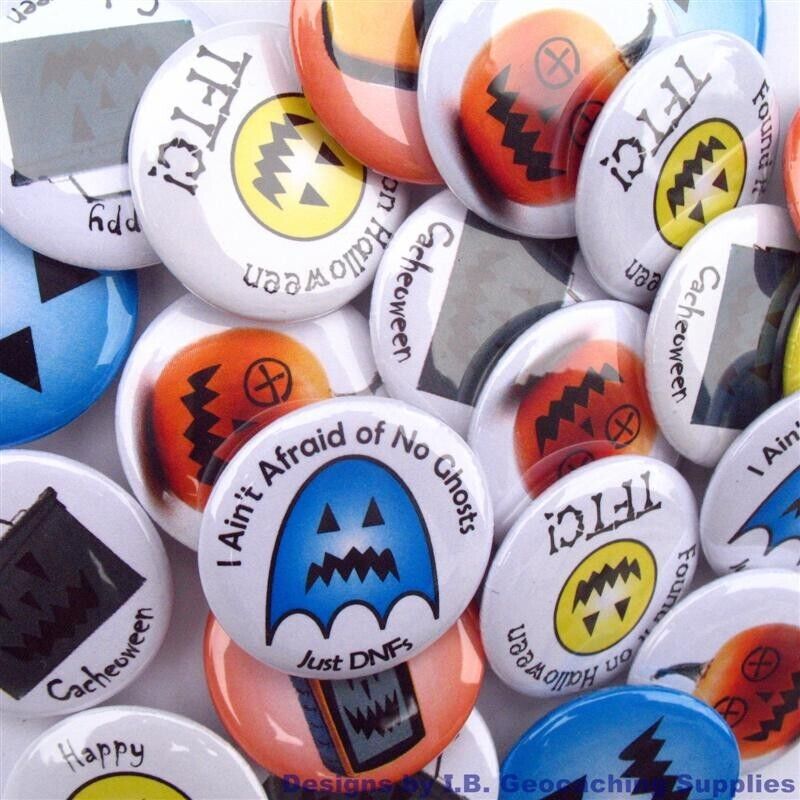 8pcs Halloween Geocaching Button Badge lot - 8 Designs