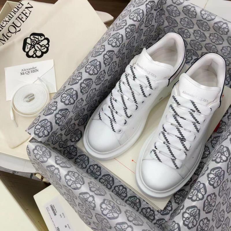 ALEXANDER MCQUEEN MENS SIZE ALEXANDER MCQUEEN OVERSIZED CLASSIC WHITE\WHITE TAIL SHOES