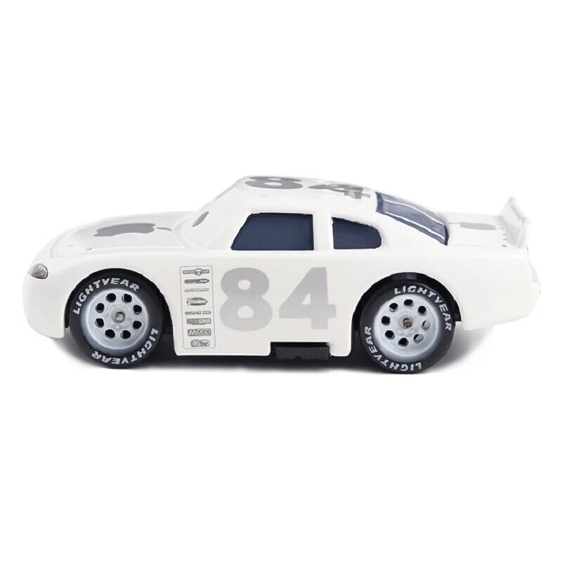 2PCS Disney Pixar Cars NO.84 White Apple Mack Hauler Truck & Car Metal Model Car