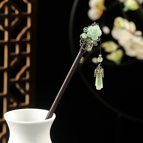 ☆送料・関税込☆VINTAGE HOLLYWOOD★Love Hairpin★ Vintage Wooden Flower Tassel Hairpin Chopsticks Hair Stick