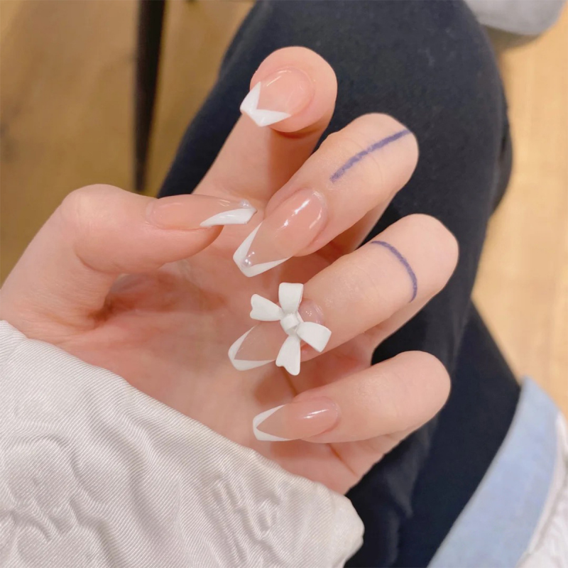 On Nails With 3d Bows Artificial Nail Tips