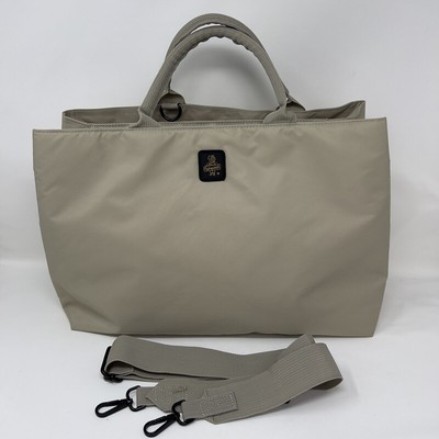 

Сумочка Woman Refrigiwear Day Handbag Песочно-бежевый с плечевым ремнем