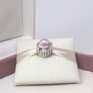 charm pandora cupcake charm pandora cupcake